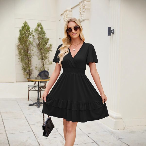 Summer women's fashion, V-neck dress, casual dress